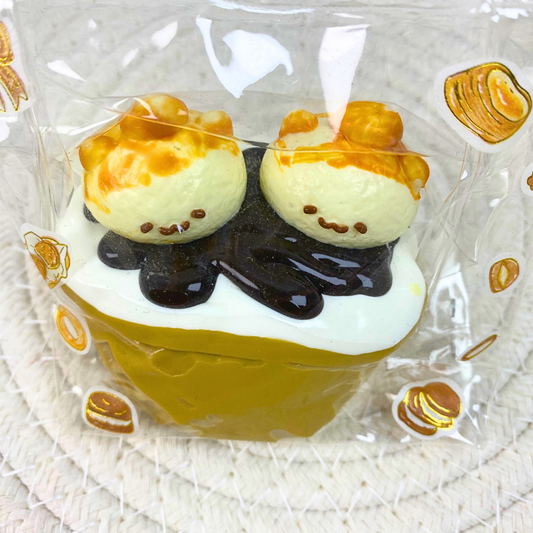 Kawaii Twin Flan Cake Squishy Toy