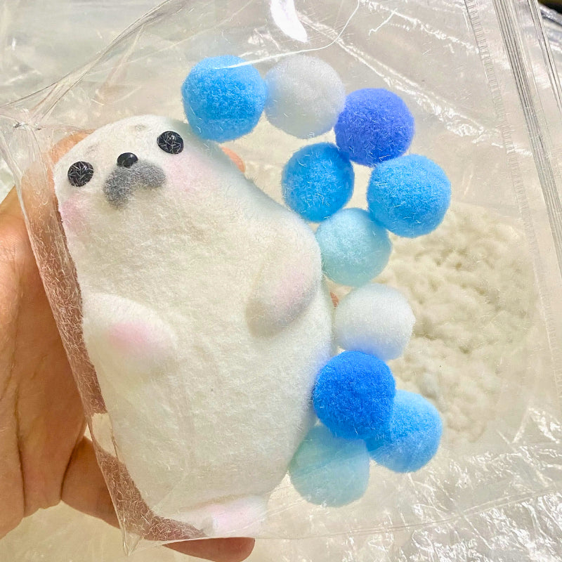 Seal Pinch Taba Squishy Toys image 0